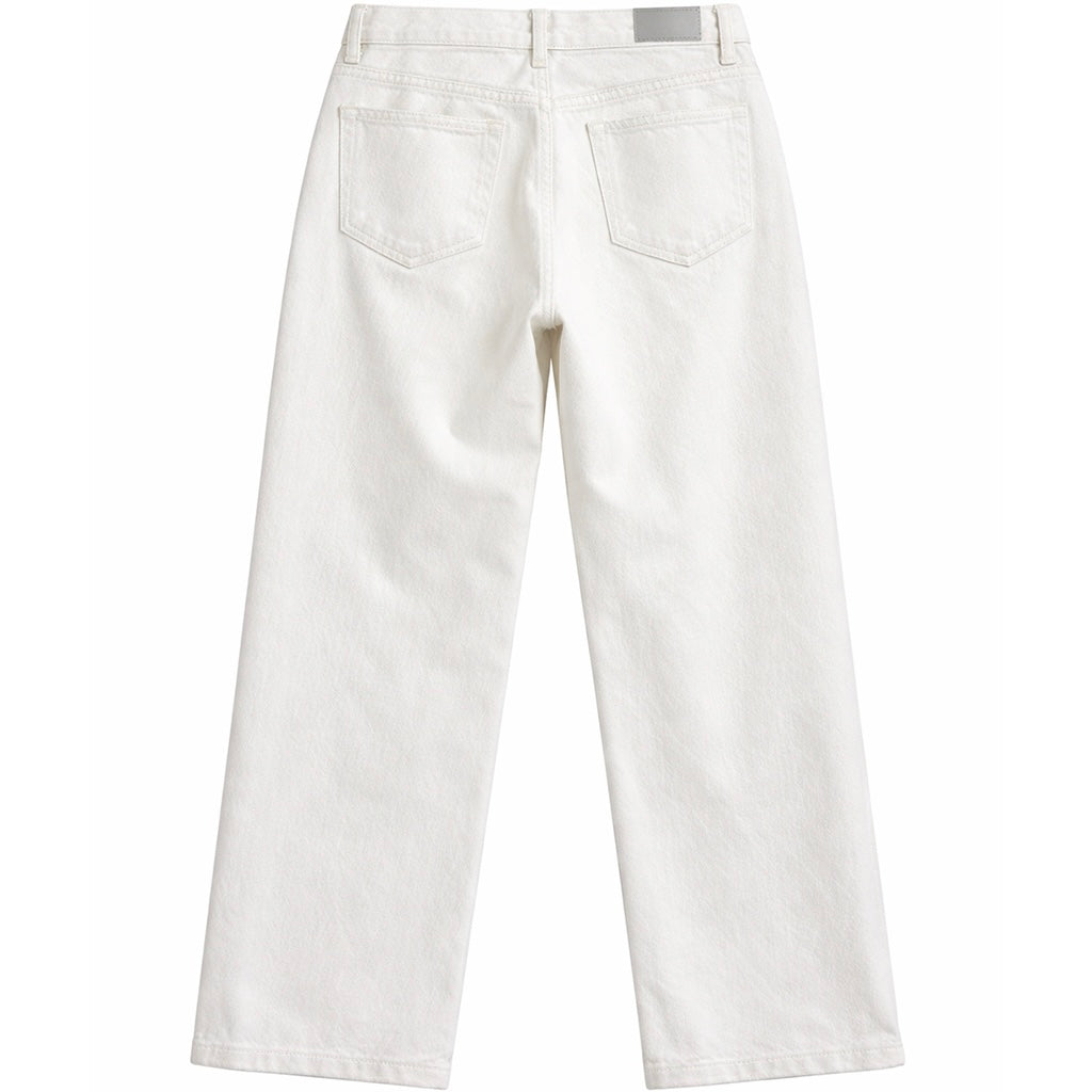 DISTRESSED WHITE JEANS